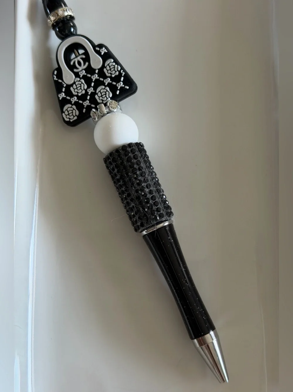 BEADED PEN